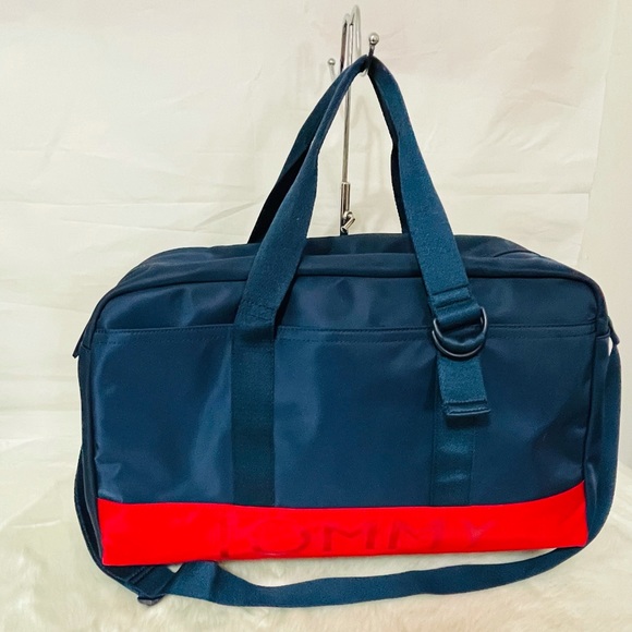 NWT Tommy Hilfiger Blue Duffle Bag - Picture 6 of 12